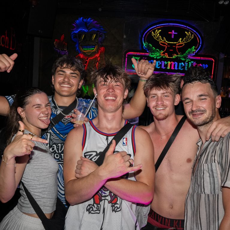 Free Pub Crawl - Ao Nang